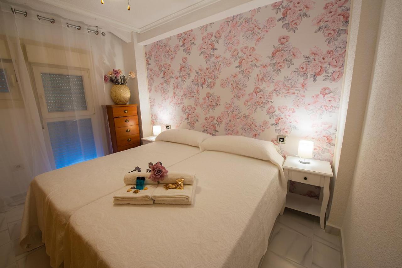 Las Damas Premium 23F Beach Front - Pool & Parking Benidorm Luaran gambar